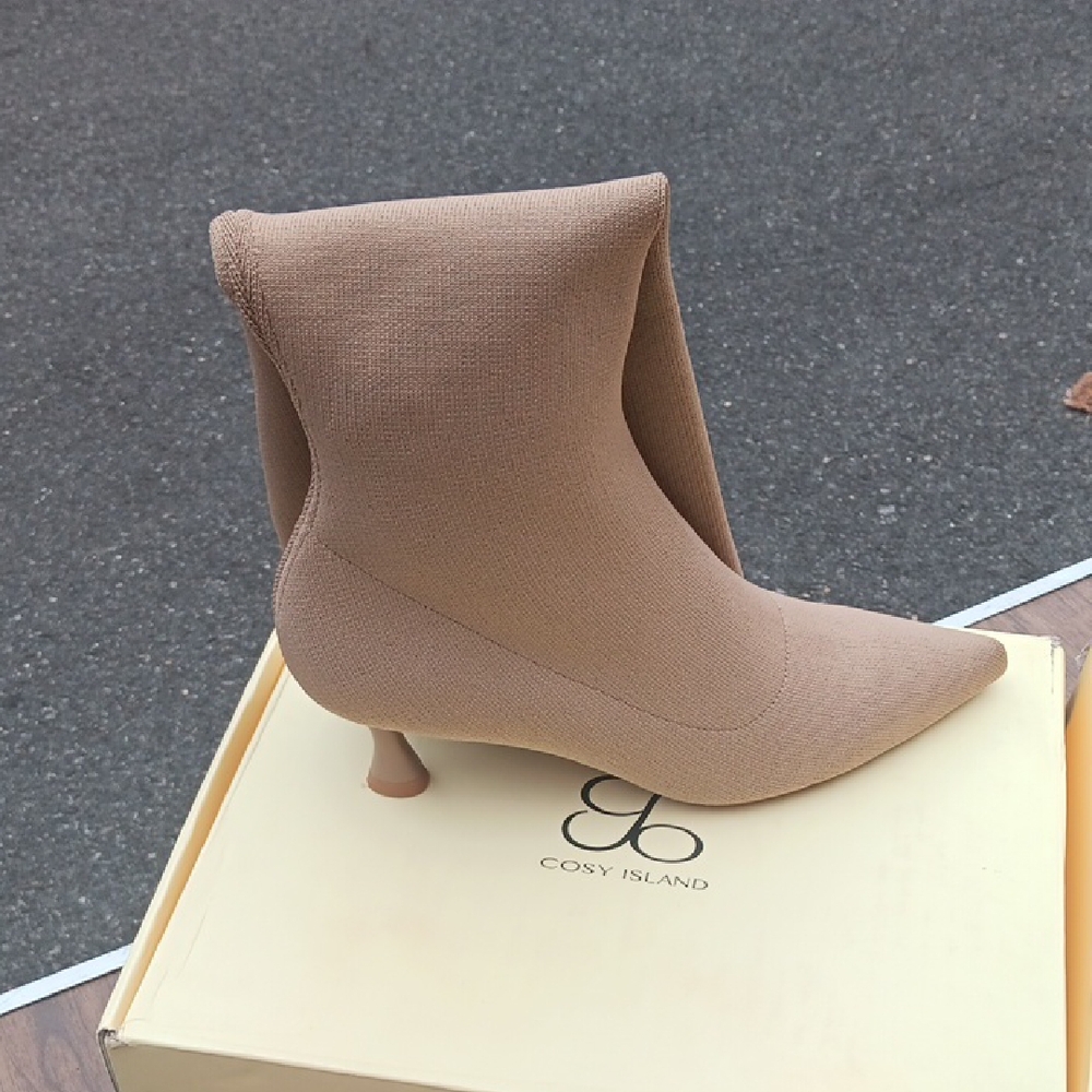 Women's Tan Ankle Boots